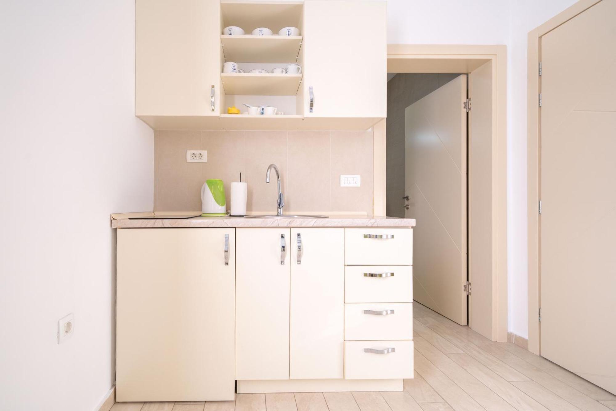 Mariner Apartments Сутоморе Екстер'єр фото