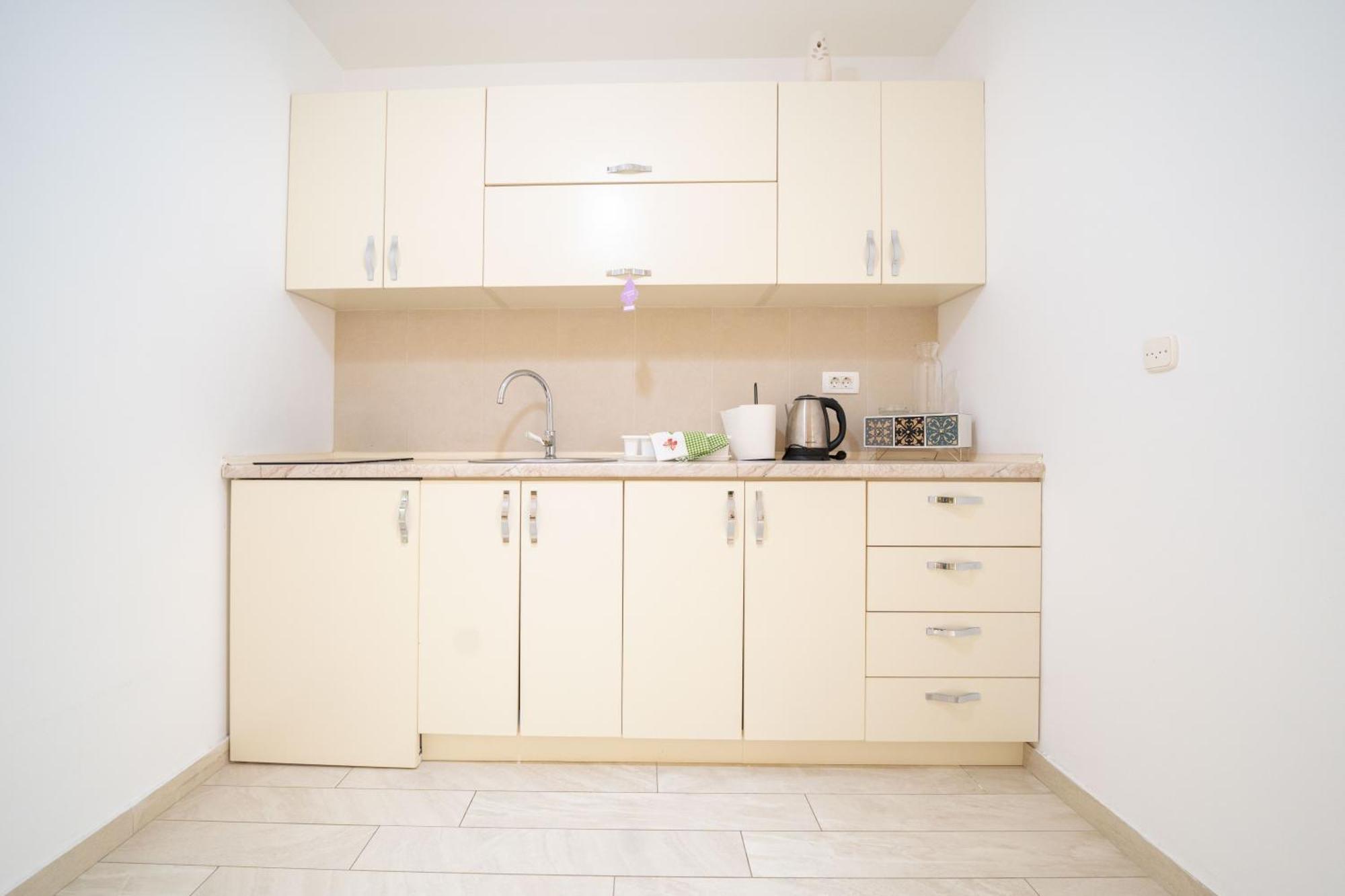 Mariner Apartments Сутоморе Екстер'єр фото